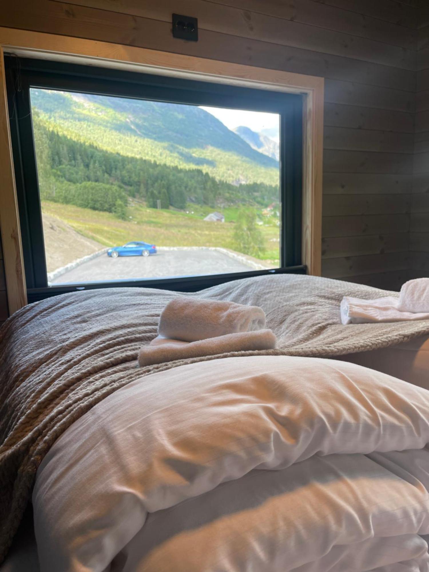 Golden - * Stryn